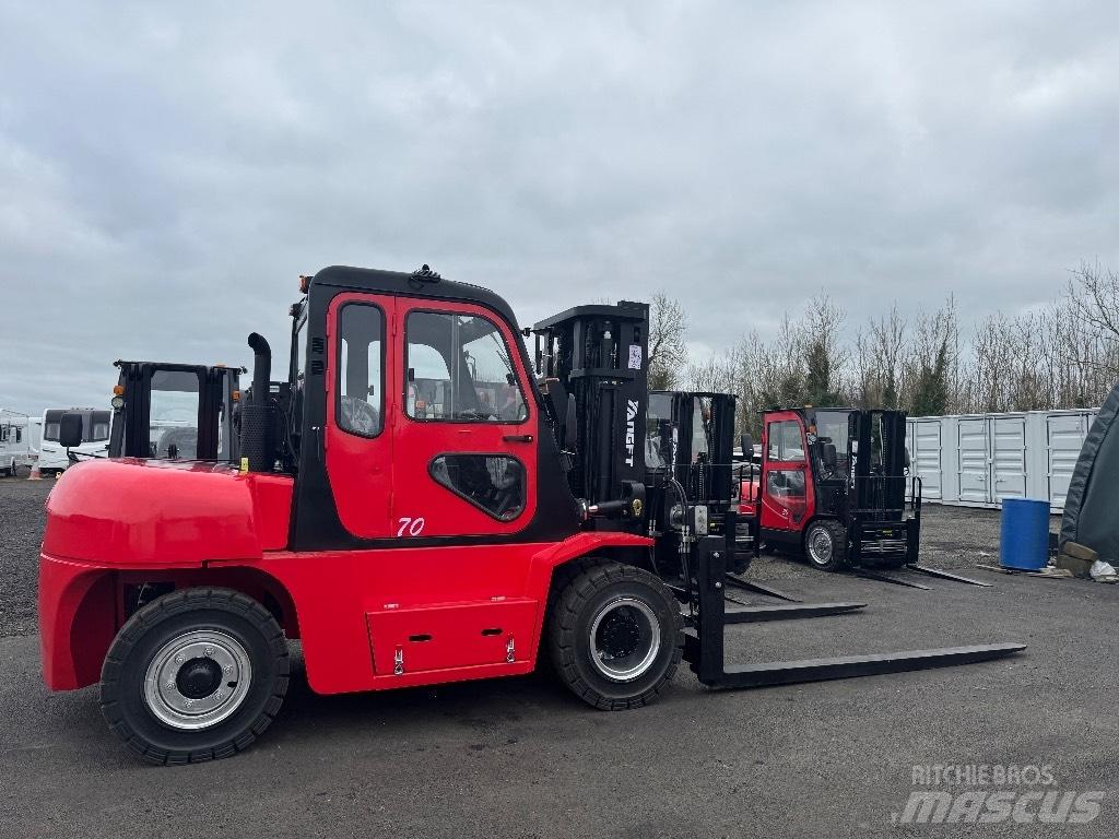 YangFT 7 CPCD TON Diesel Trucker
