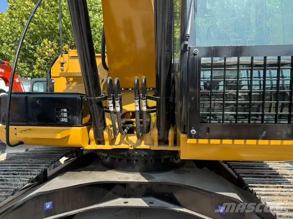 CAT 320 D Beltegraver