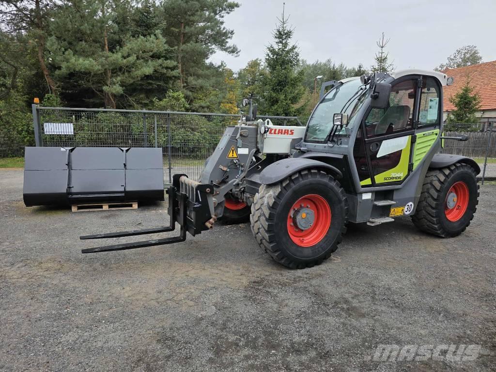 CLAAS Scorpion 7044 Teleskoplastere for Landbruk