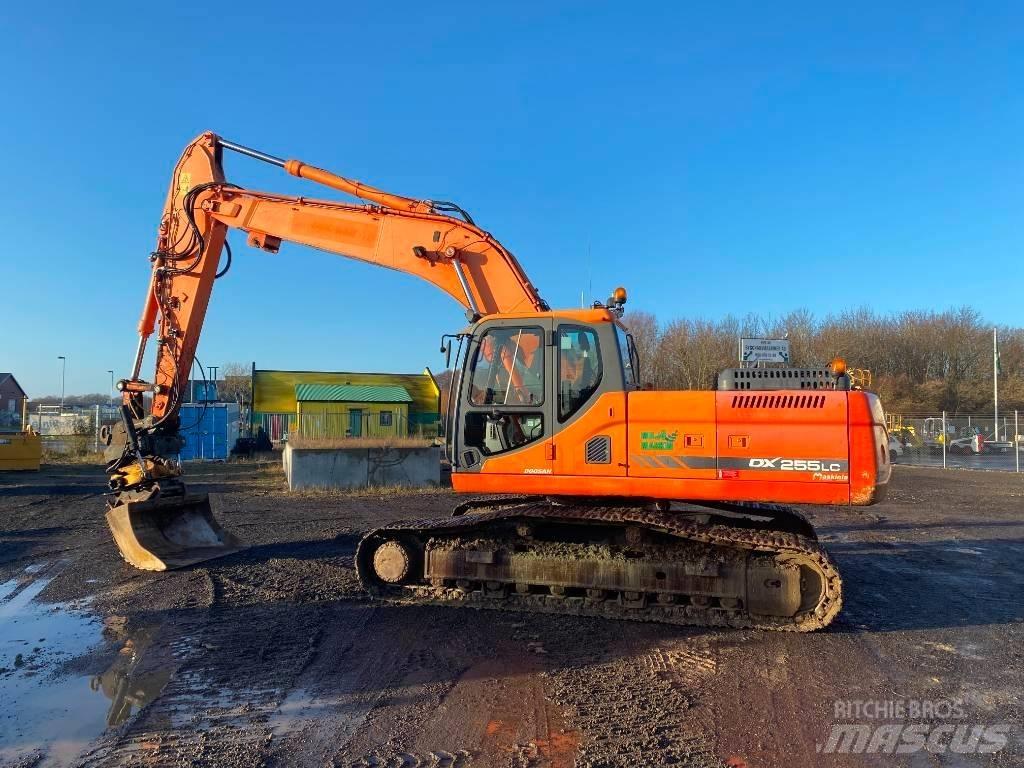 Doosan DX 255 LC Beltegraver