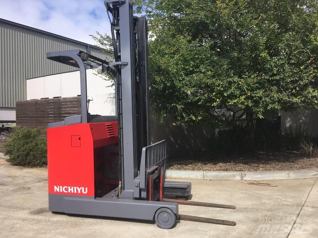 Nichiyu FBRMW18-75BC Skyvemasttruck