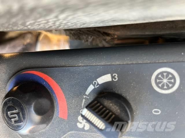 Komatsu PC 75 Midigravere 7 - 12t