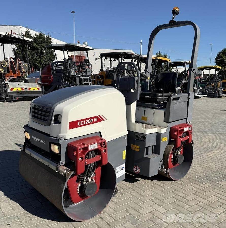 Dynapac CC 1200 VI Tandem Valser