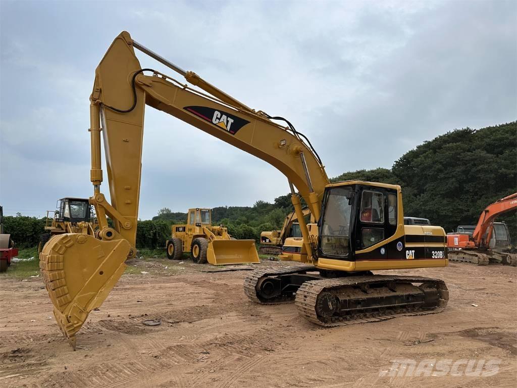 CAT 320 B Beltegraver