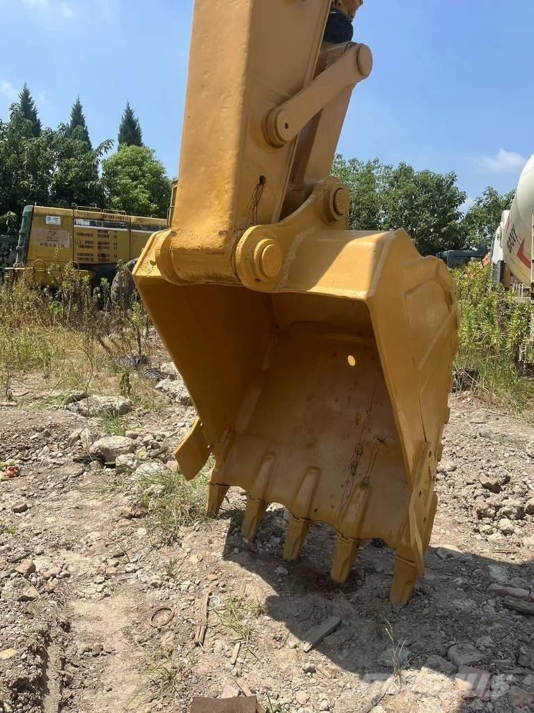CAT 320 C L Beltegraver