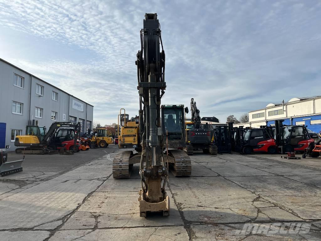 Volvo EC 250 D N L Beltegraver