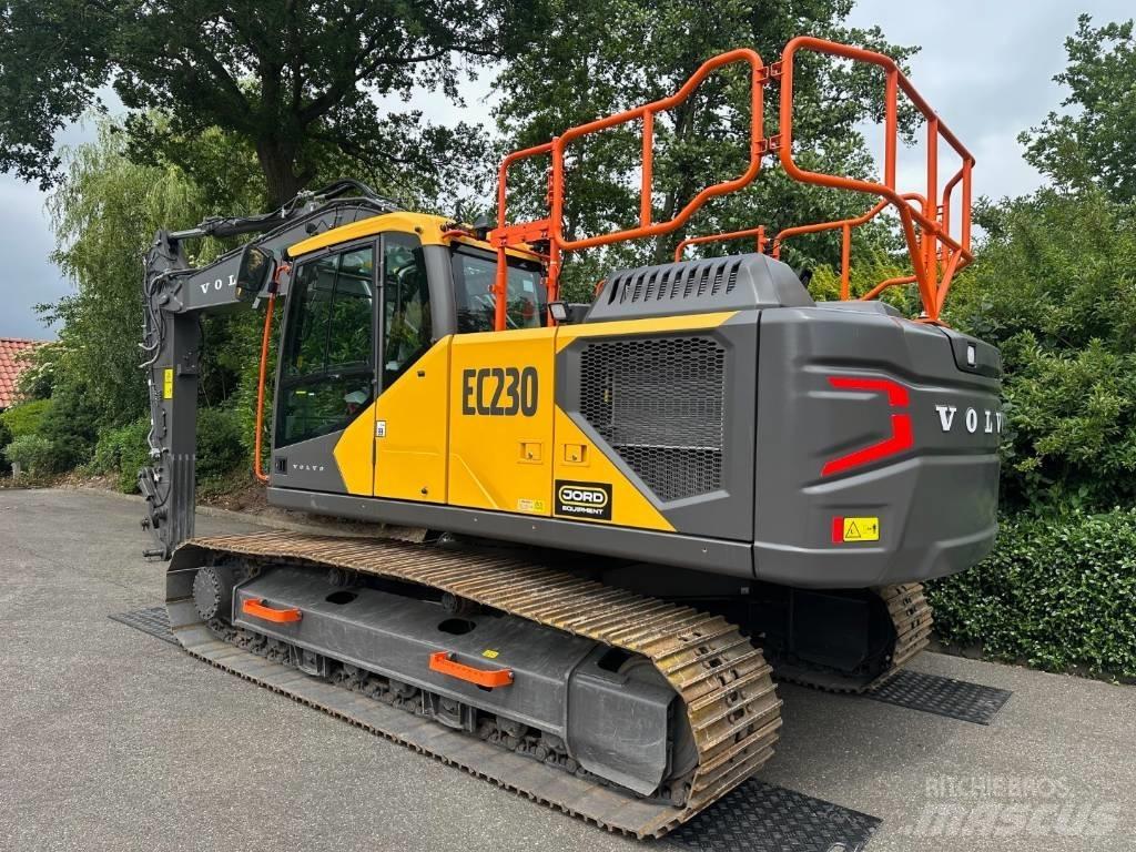 Volvo EC 230 Beltegraver