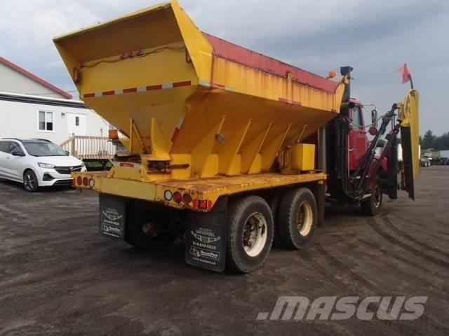 Volvo WG Snøploger- og skjær