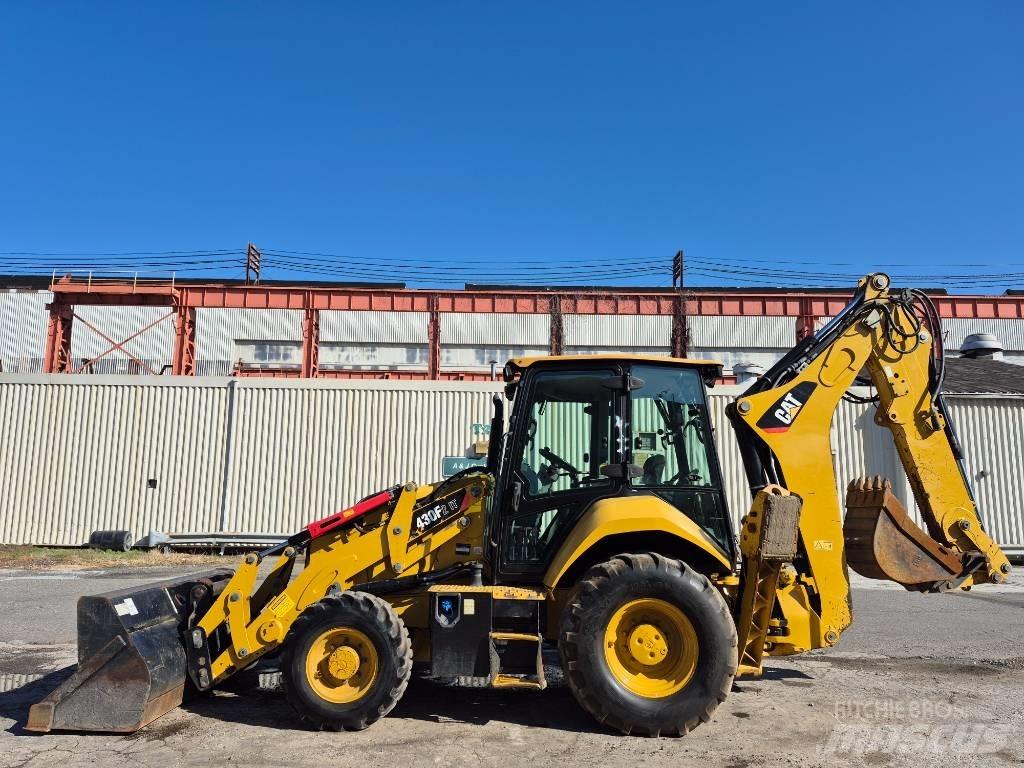 CAT 430 F Traktorgravere