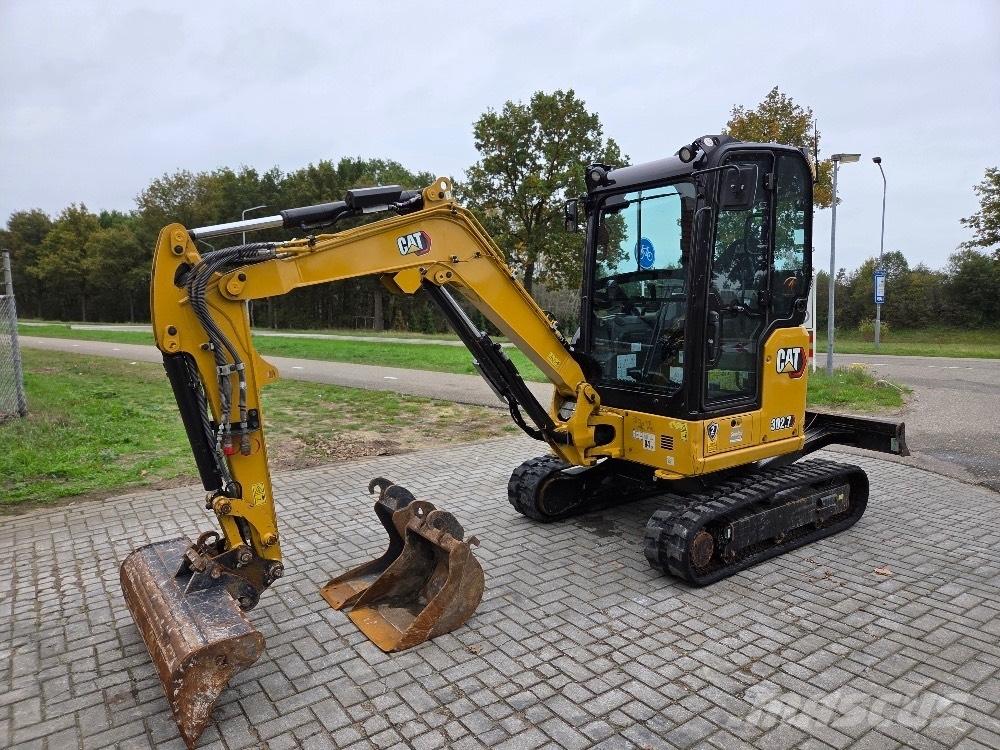 CAT 302.7CR Minigravere <7t
