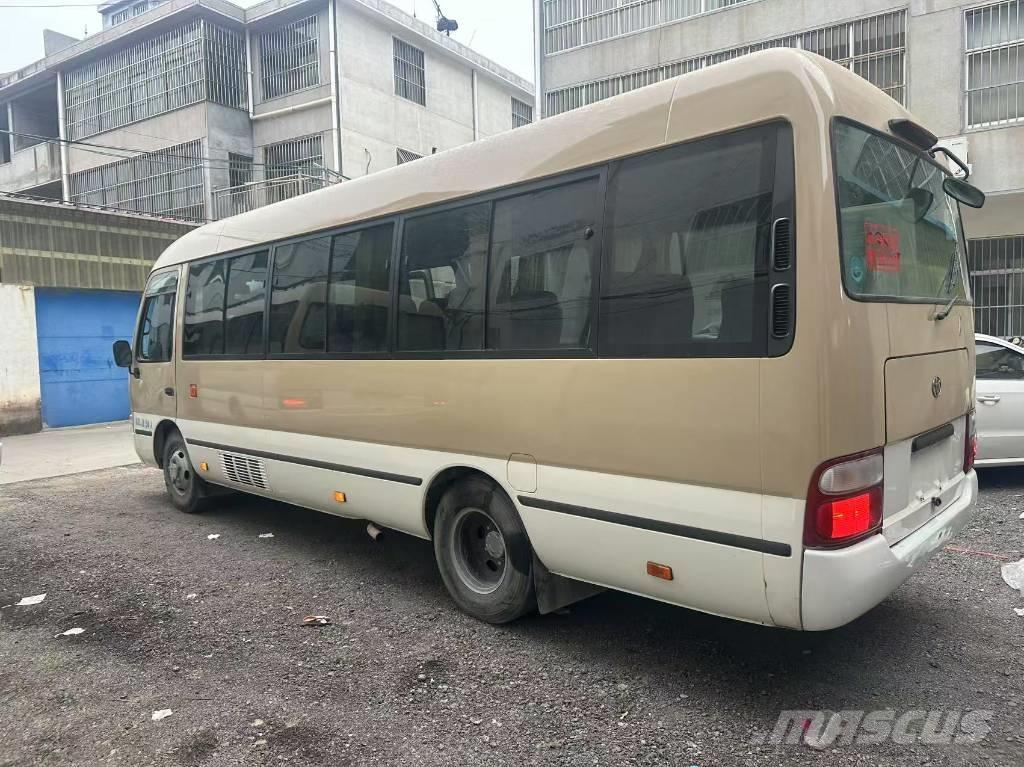 Toyota Coaster Intercity busser