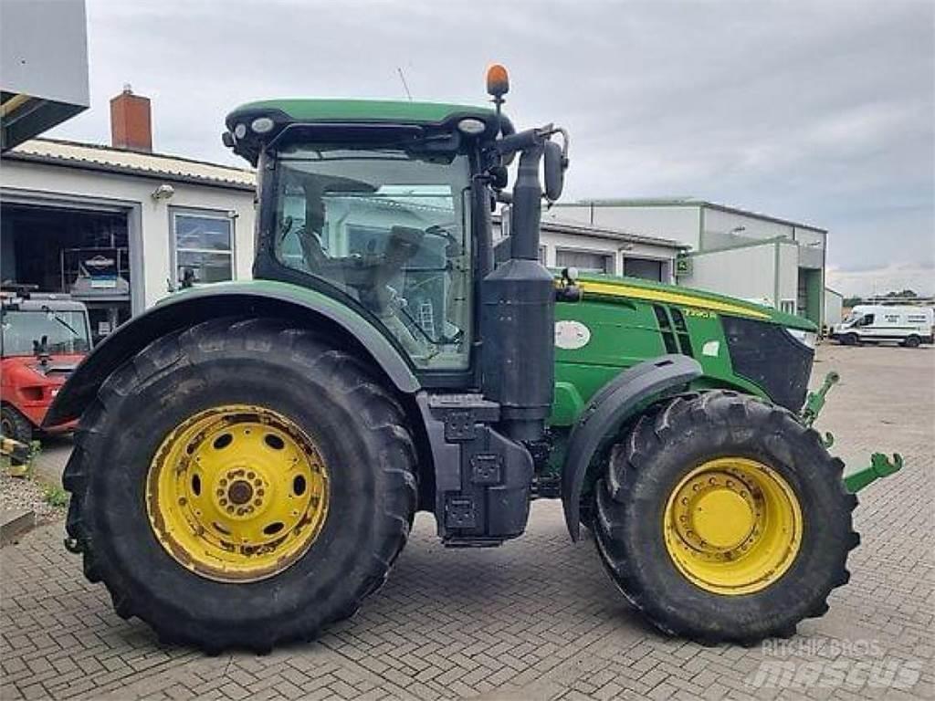John Deere 7290 R Traktorer