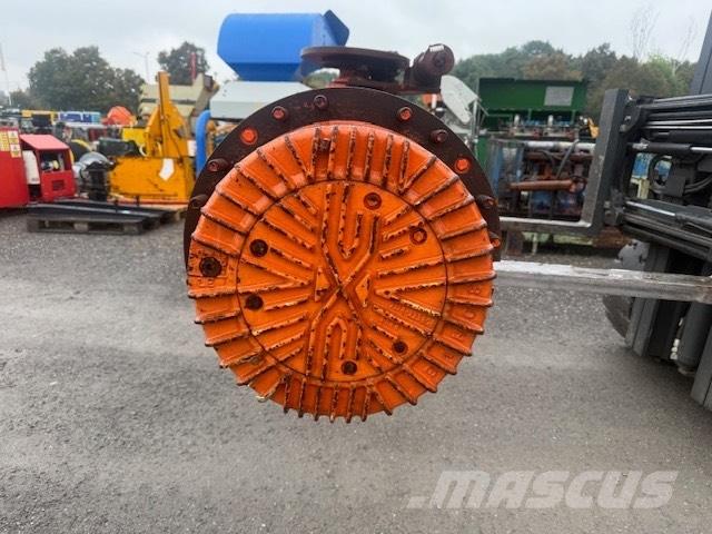 Daewoo Mega 300 III Aksler