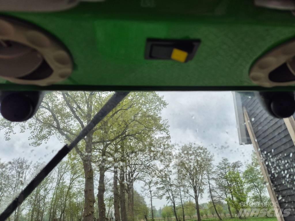 John Deere 2520 Kompakttraktorer