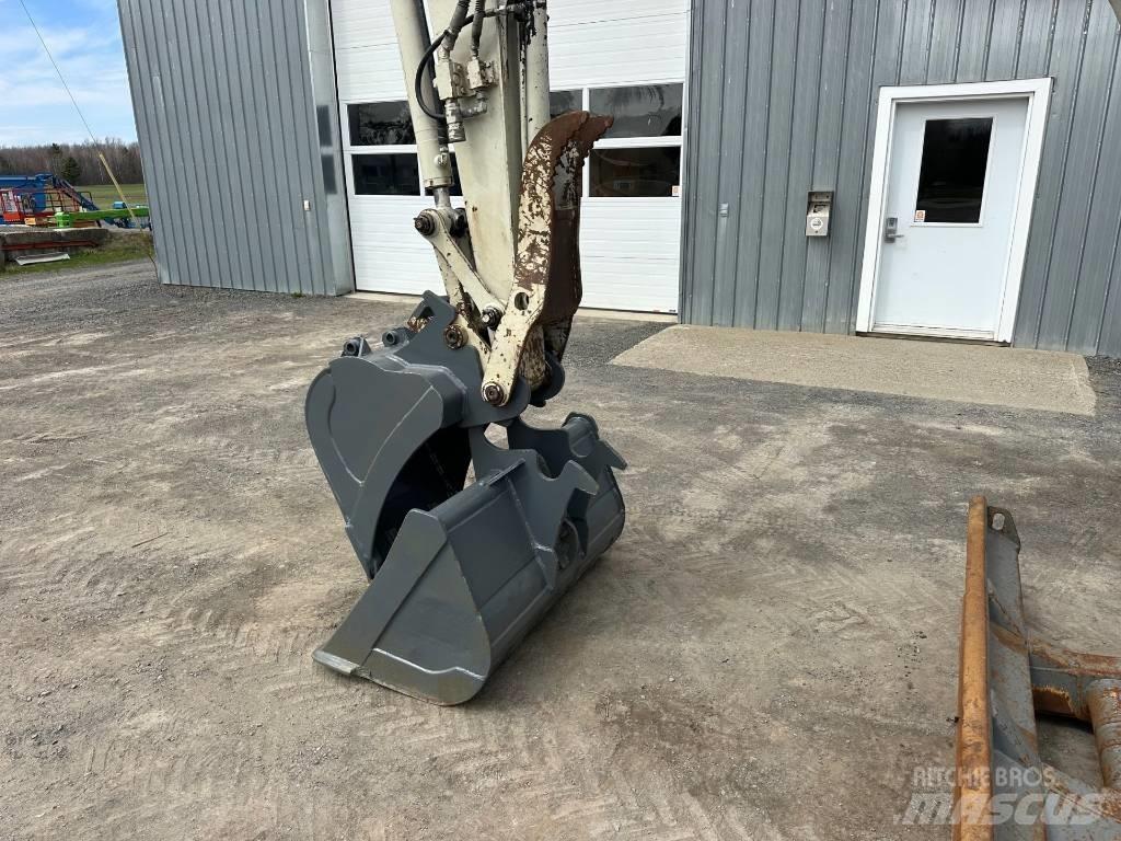 Takeuchi TB 260 Minigravere <7t