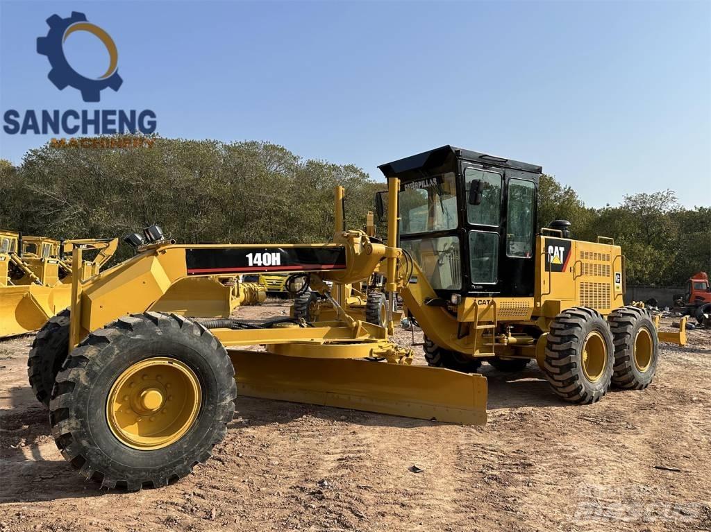 CAT 140H Veihøvler