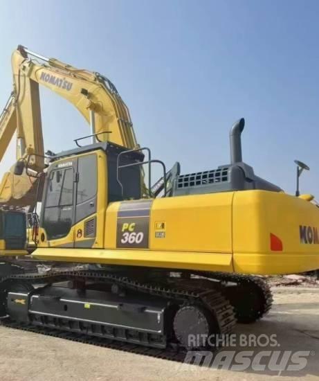 Komatsu 360-8MO Beltegraver