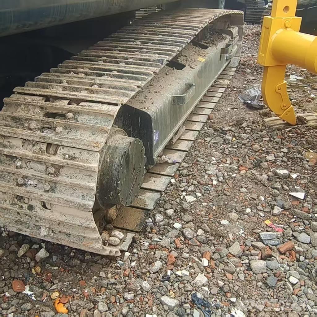 Hyundai 305LC-9T Beltegraver