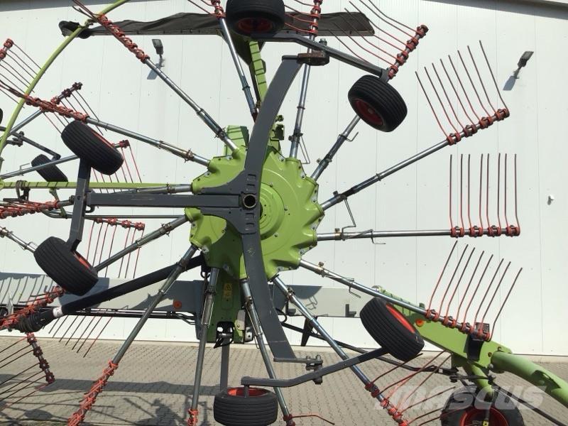 CLAAS Liner 1750 Svanser