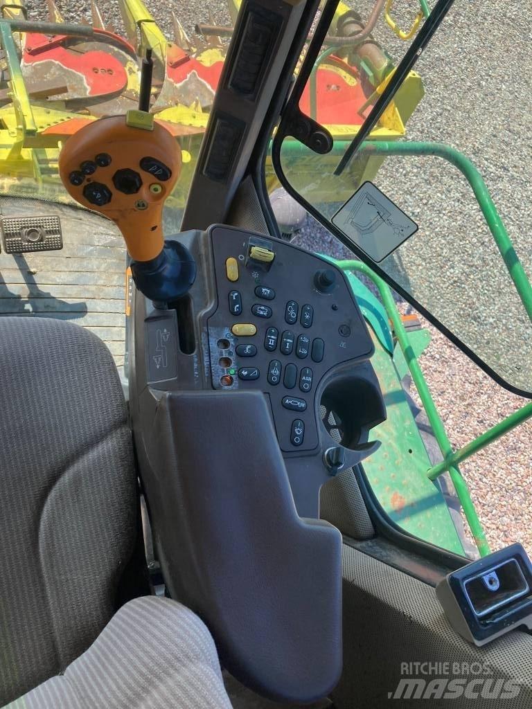 John Deere 7300 Selvdrevne fôrhøstere