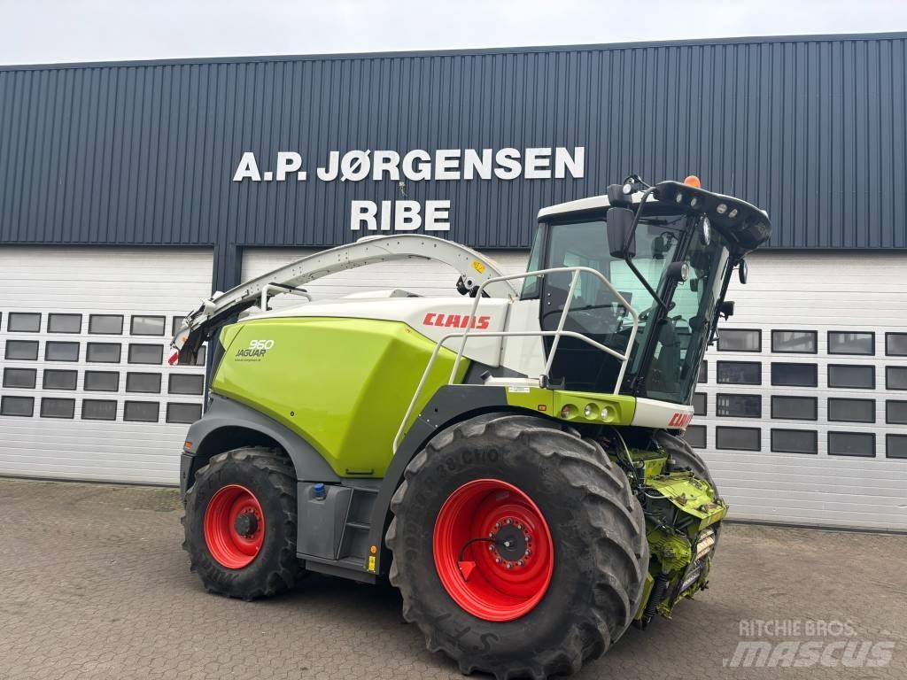 CLAAS Jaguar 960 4WD Selvdrevne fôrhøstere