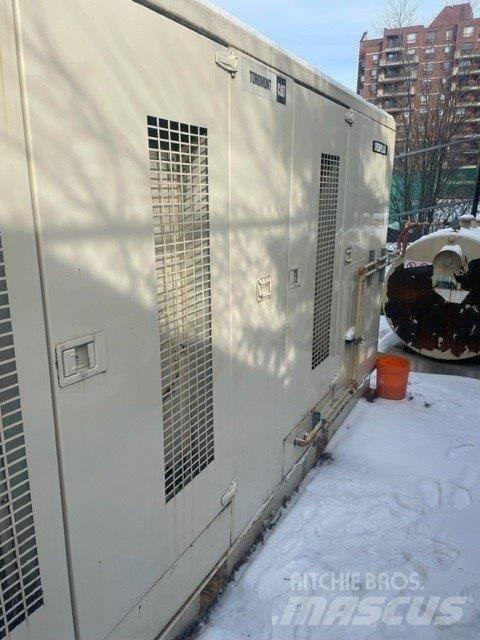 CAT XQ350, 600 Volt Diesel Generatorer