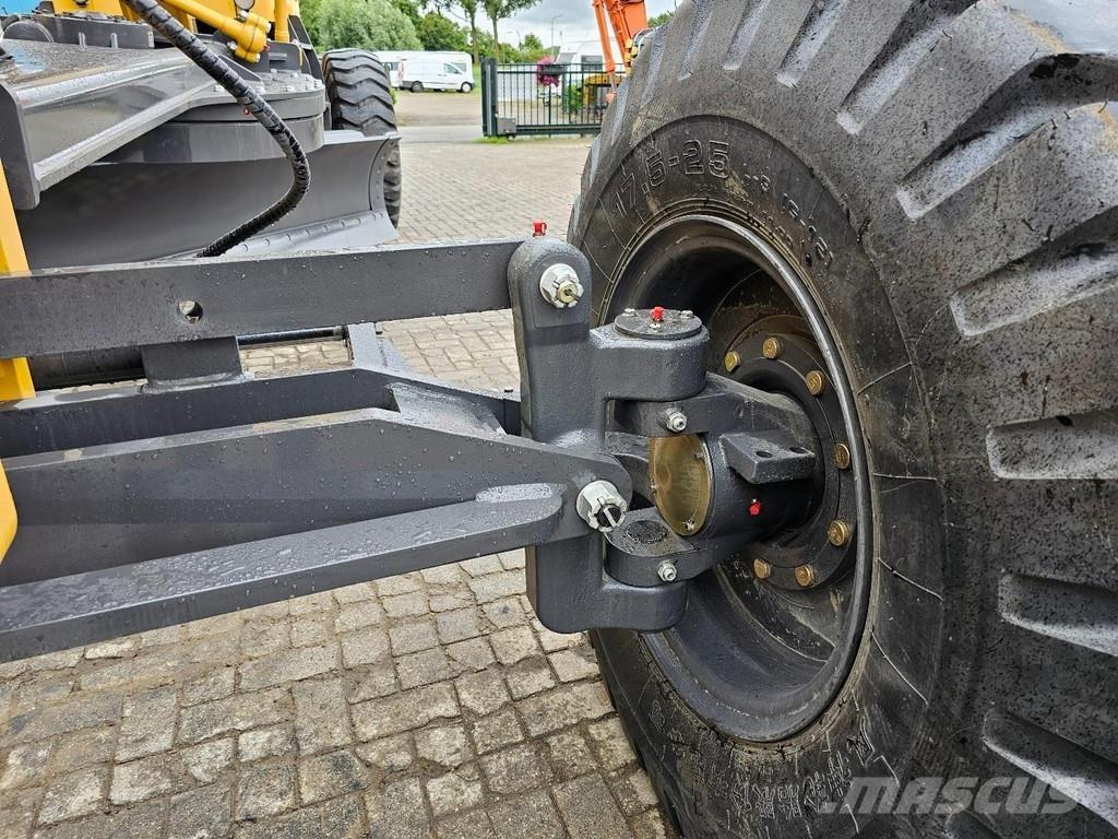 XCMG GR165 Veihøvler