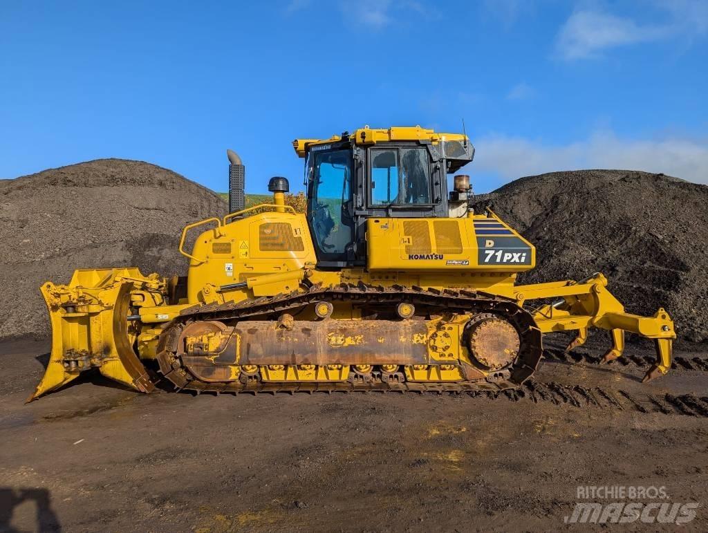 Komatsu D71PXi-24 Dozere Beltegående