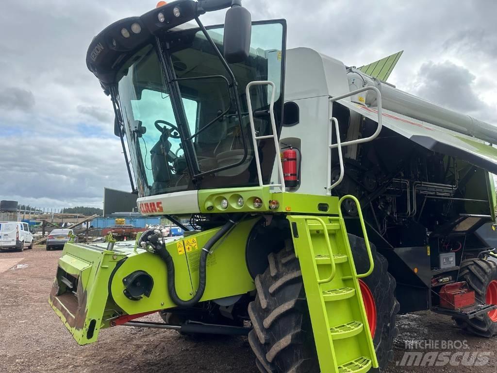 CLAAS Lexion 620 Skurtreskere
