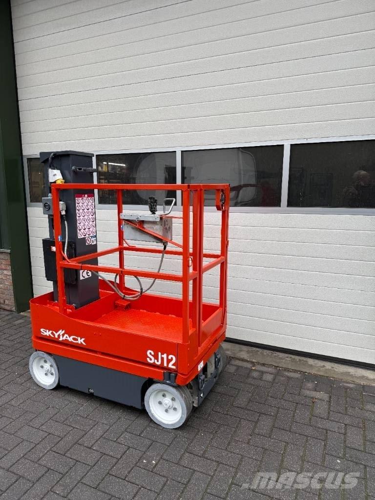 SkyJack SJ 12 Personløftere