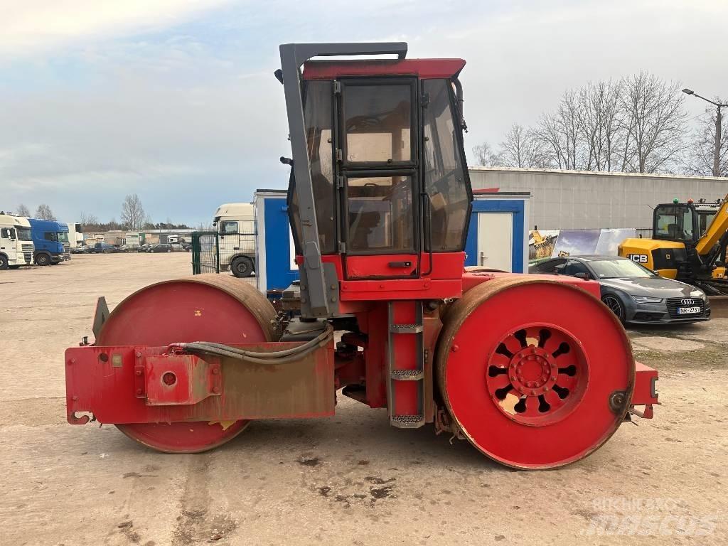 Dynapac CS 141 Tandem Valser