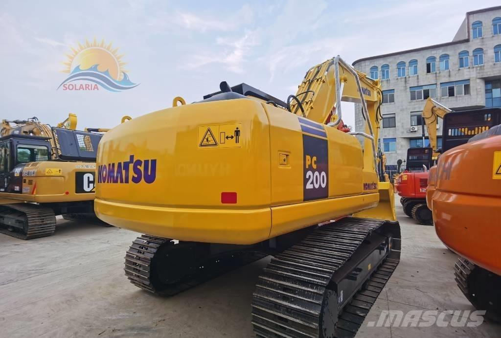 Komatsu PC 200-7 Beltegraver