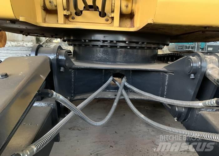 Komatsu PC138 Beltegraver