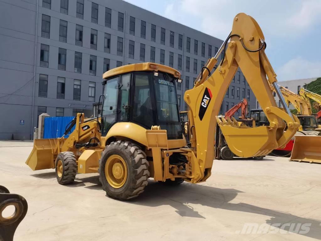 CAT 420F Traktorgravere