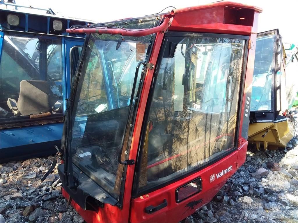 Valmet 931 Førerhus og Interiør