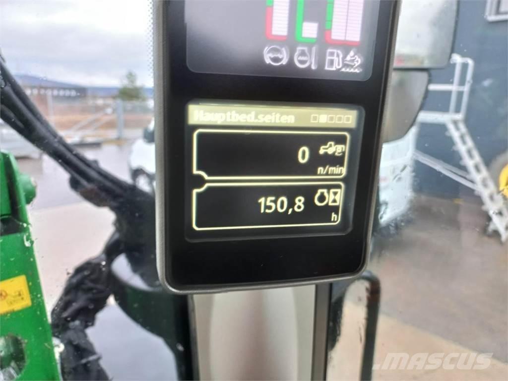 John Deere 6090M Traktorer