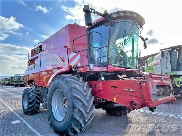 Case IH AF 8240 Skurtreskere