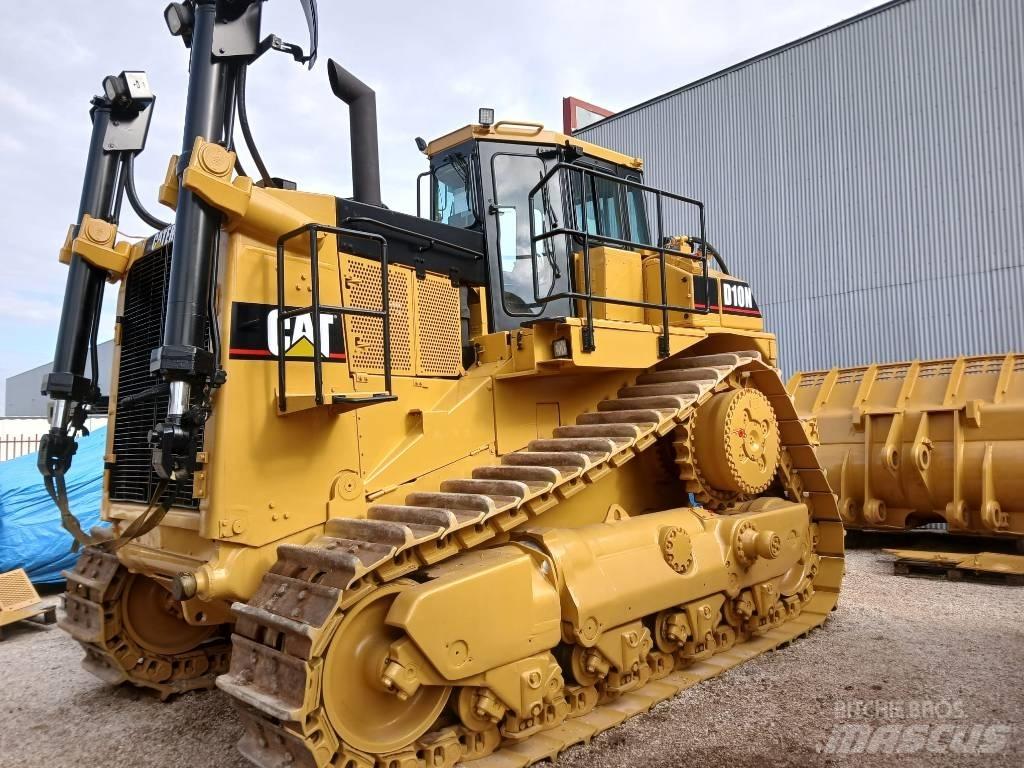 CAT D 10 N Dozere Beltegående