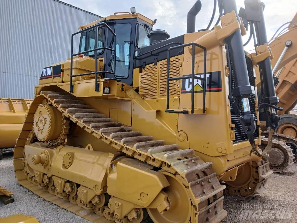 CAT D 10 N Dozere Beltegående