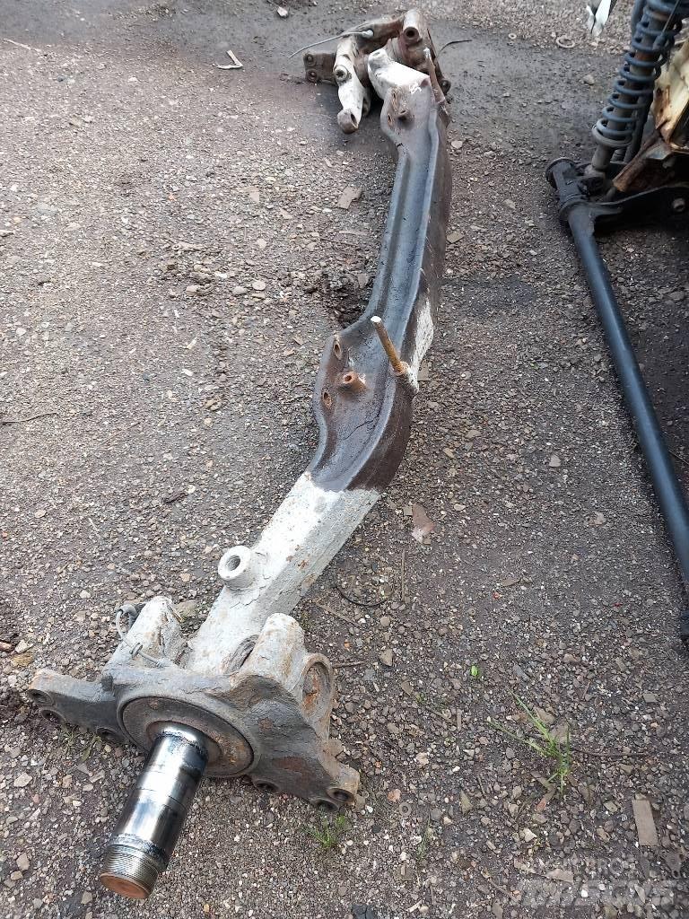 MAN TGM  81440017239 Aksler