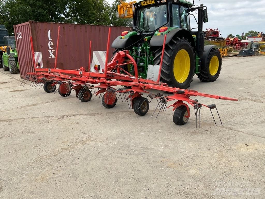 Kuhn GF 6502 Raker og høyvendere