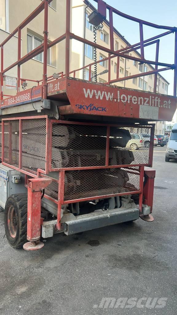 SkyJack SJ 9250 Byggeheiser