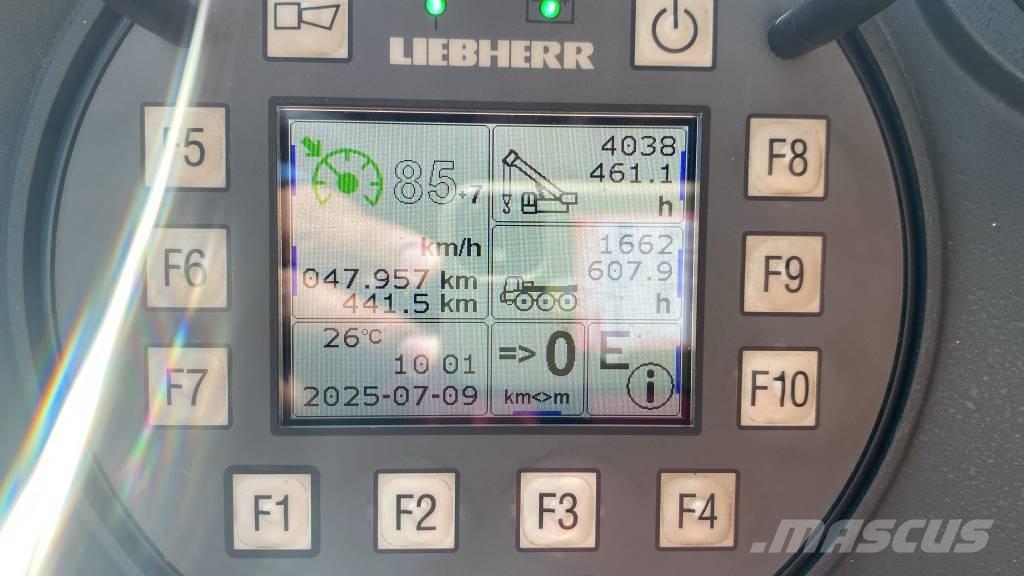 Liebherr LTM1120-4.1 Selvreisende tårnkran