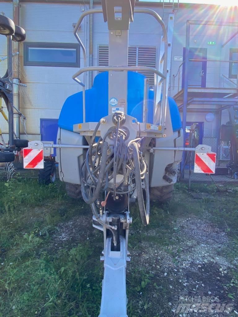 Lemken Vega 12/4000 Slepesprøyter