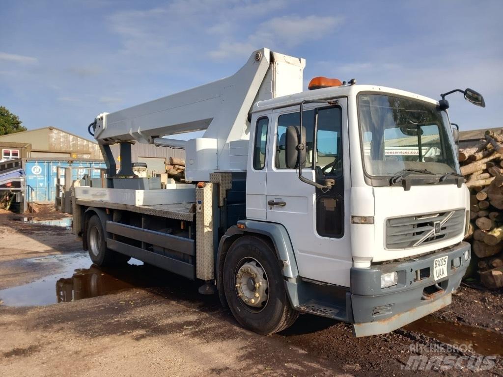 Wumag WT 350 Bilmontert lift