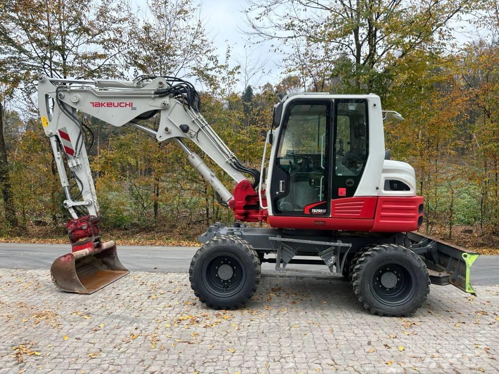 Takeuchi TB 295 W Hjulgravere