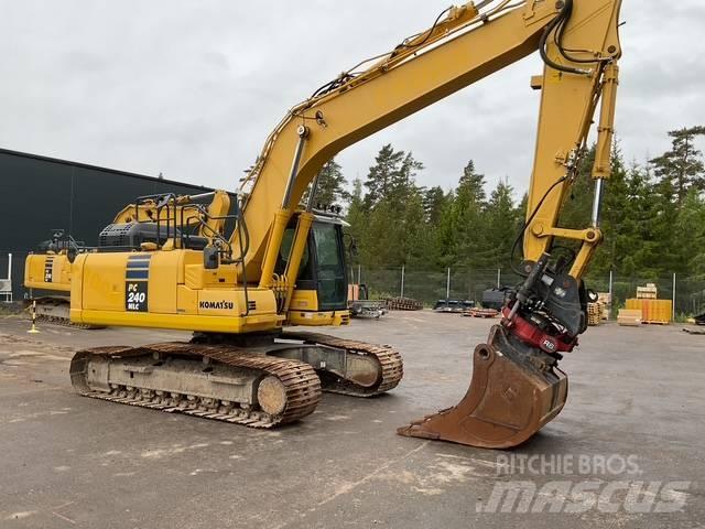 Komatsu PC240 Beltegraver