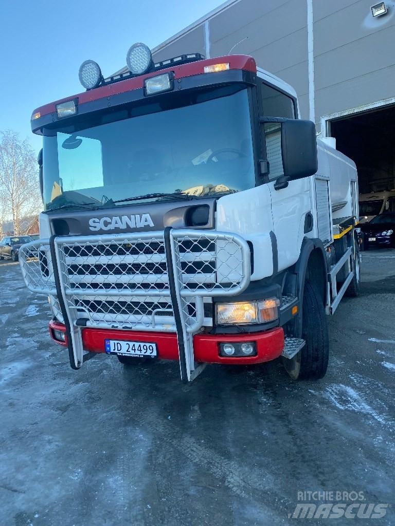 Scania 124 C 360 Tankbiler