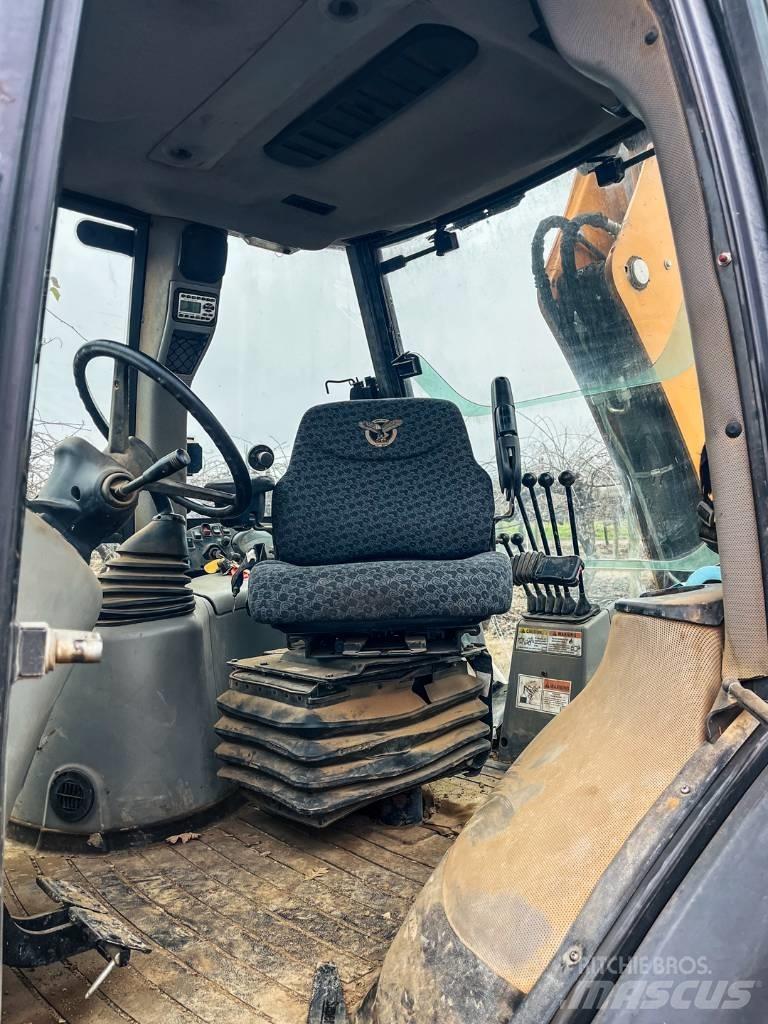 CASE 580 SN Traktorgravere