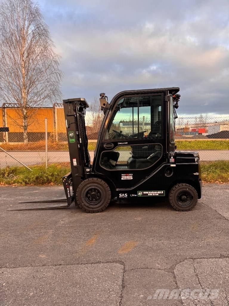 Toyota 52-8 FDF 25 Diesel Trucker